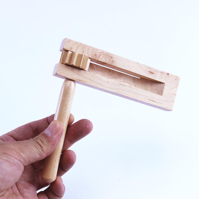 @*Handheld Wooden Ratchet Nois - огляд і ціна Musical Instrument Family